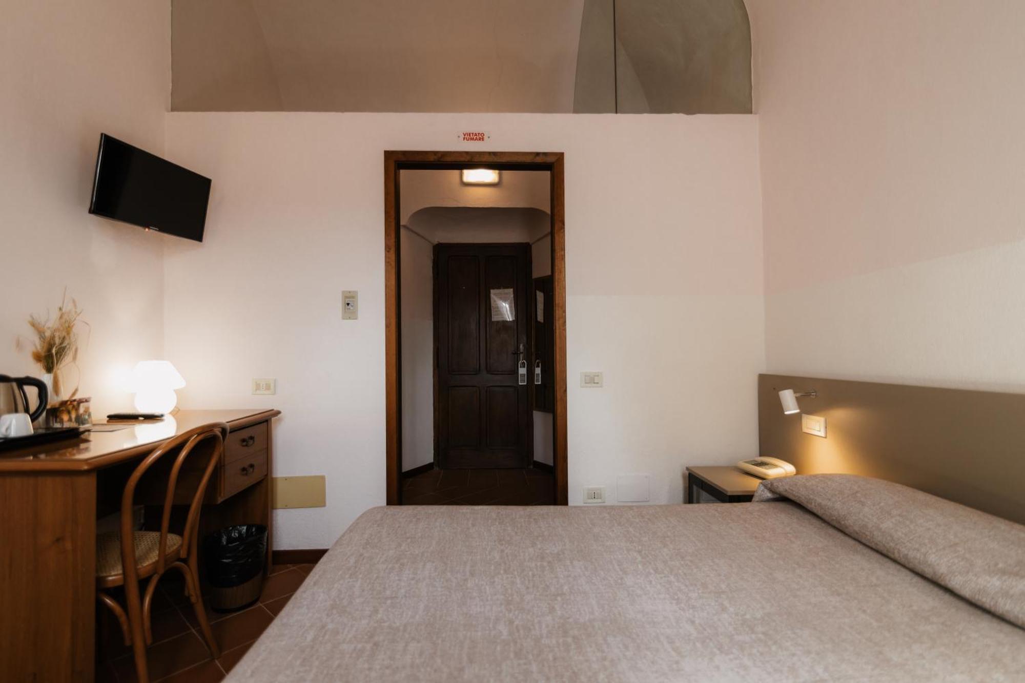 Casa Regina Montis Regalis Hotel Vicoforte Exterior foto